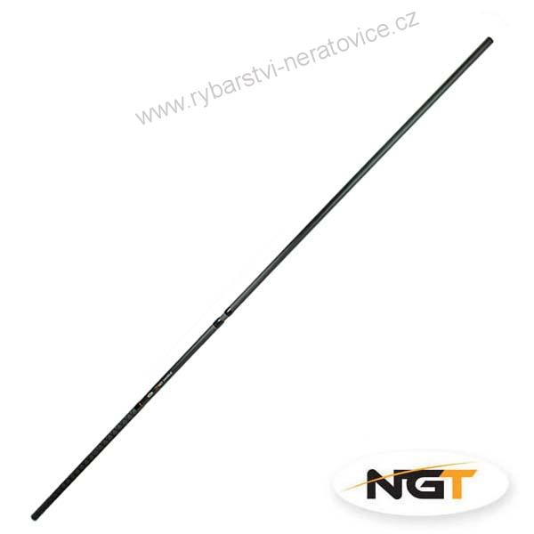 NGT Podběráková Tyč Dynamic Carp Carbon Handle 1,8m